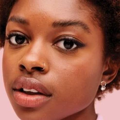 Fluff Up Flexible Hold Brow Texturizing Wax Mini -Glisheen Sales Store 2603568 alt02