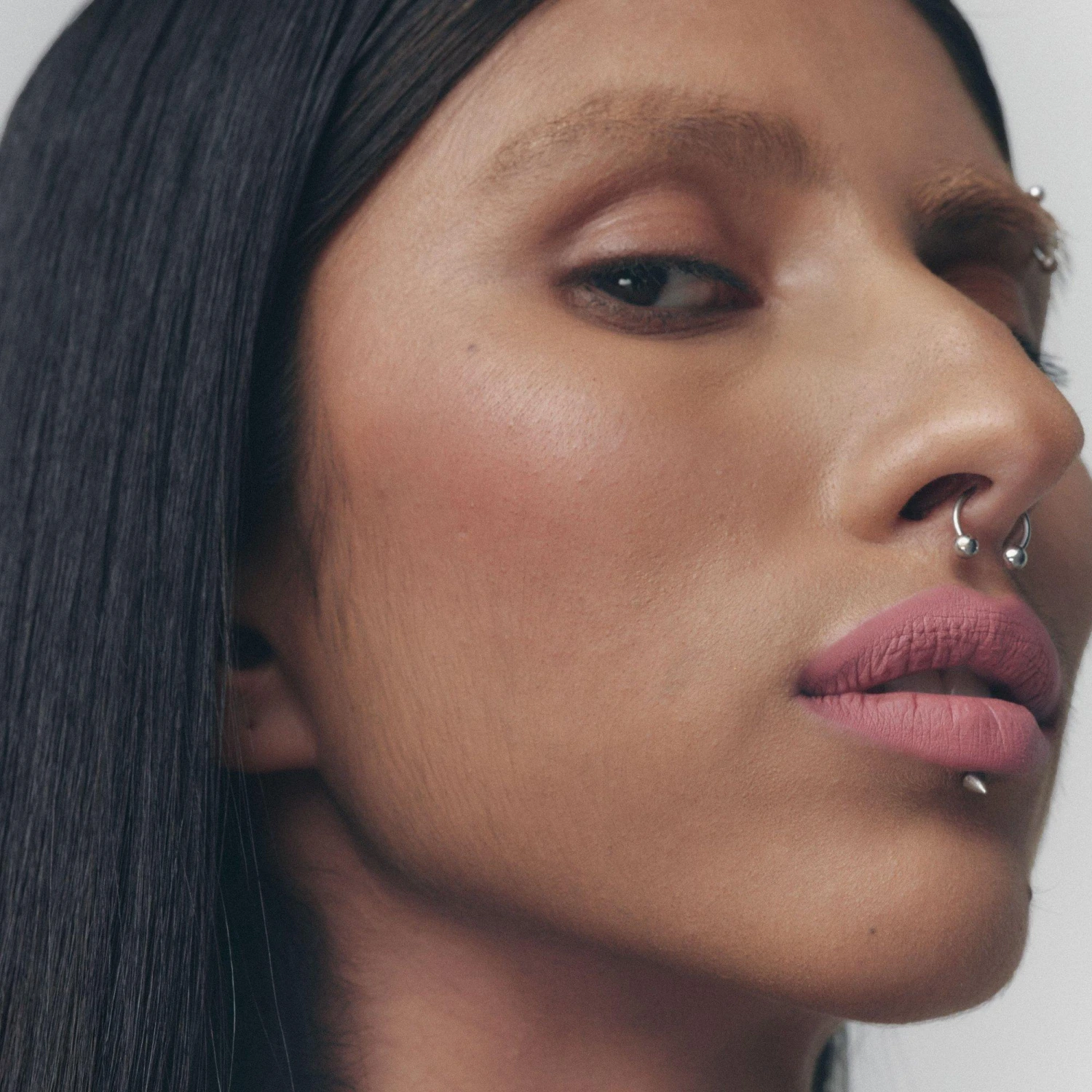 Icon Velvet Liquid Lipstick 3 Icon Velvet Liquid Lipstick